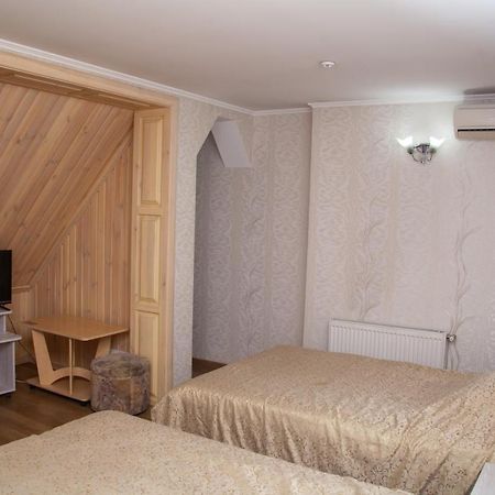 Piligrim 2 Hotel Mykolaiv Eksteriør billede