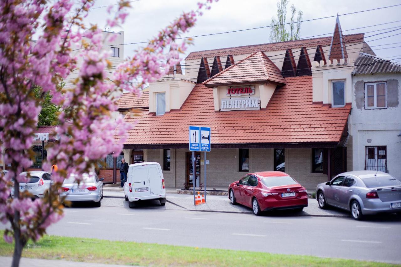 Piligrim 2 Hotel Mykolaiv Eksteriør billede