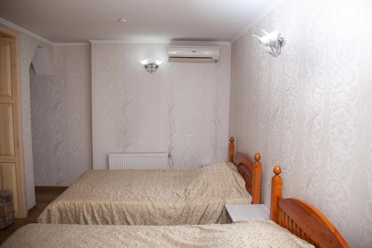 Piligrim 2 Hotel Mykolaiv Eksteriør billede